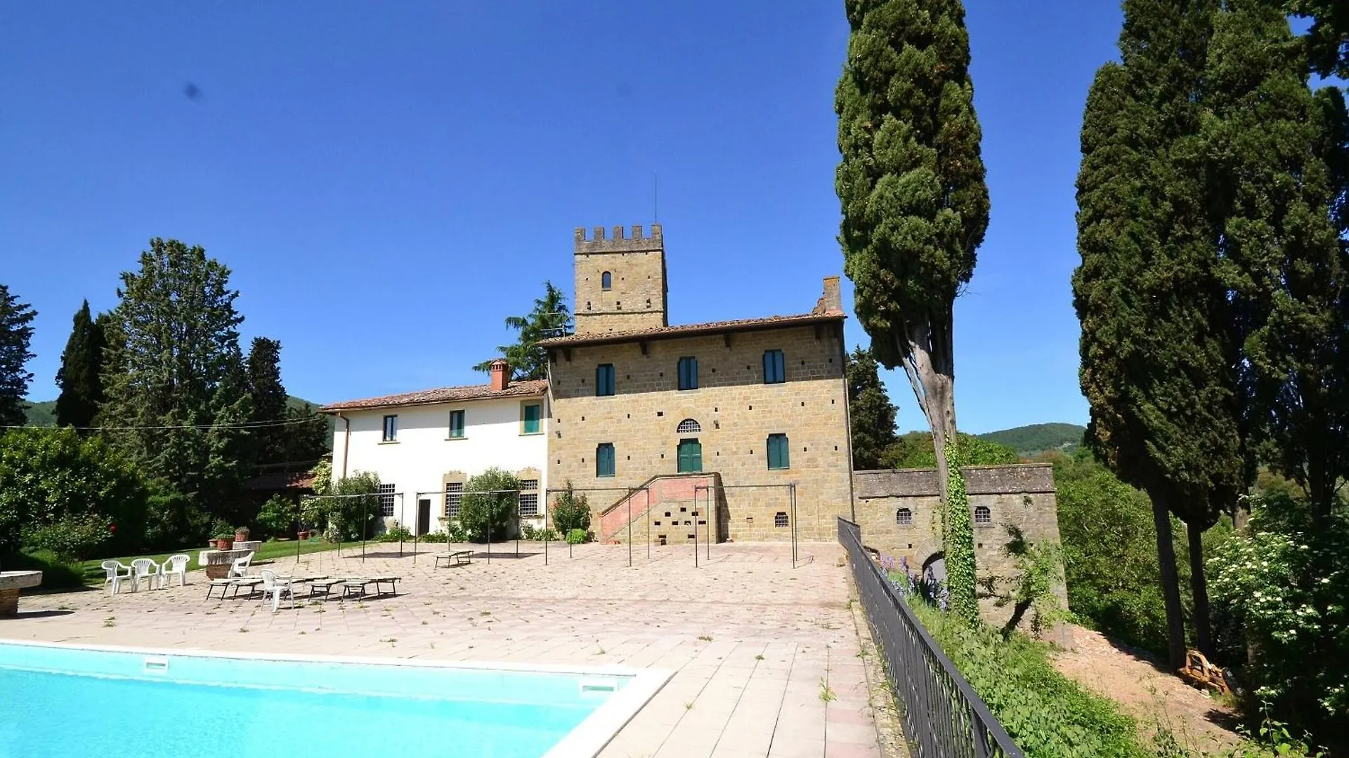 Lovely Estate Not Far From Florence With Olives Trees Poggio Alla Croce Italien